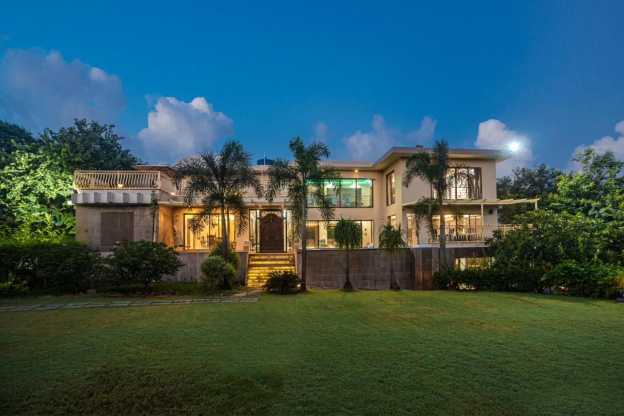 Saffronstays Aura, Alibaug - Luxury Pool Villa With A Game Room And Spacious Lawn Alībāg Exterior foto