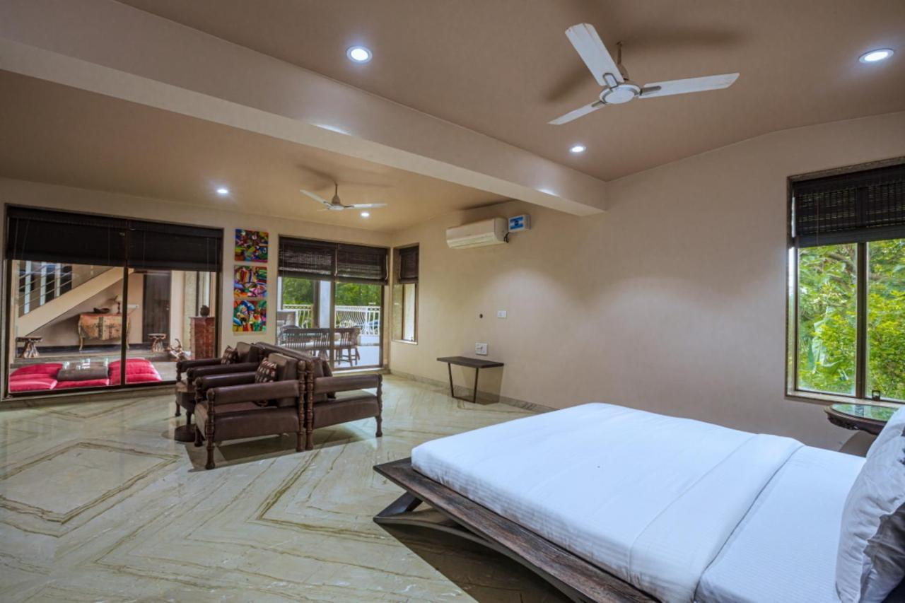 Saffronstays Aura, Alibaug - Luxury Pool Villa With A Game Room And Spacious Lawn Alībāg Exterior foto
