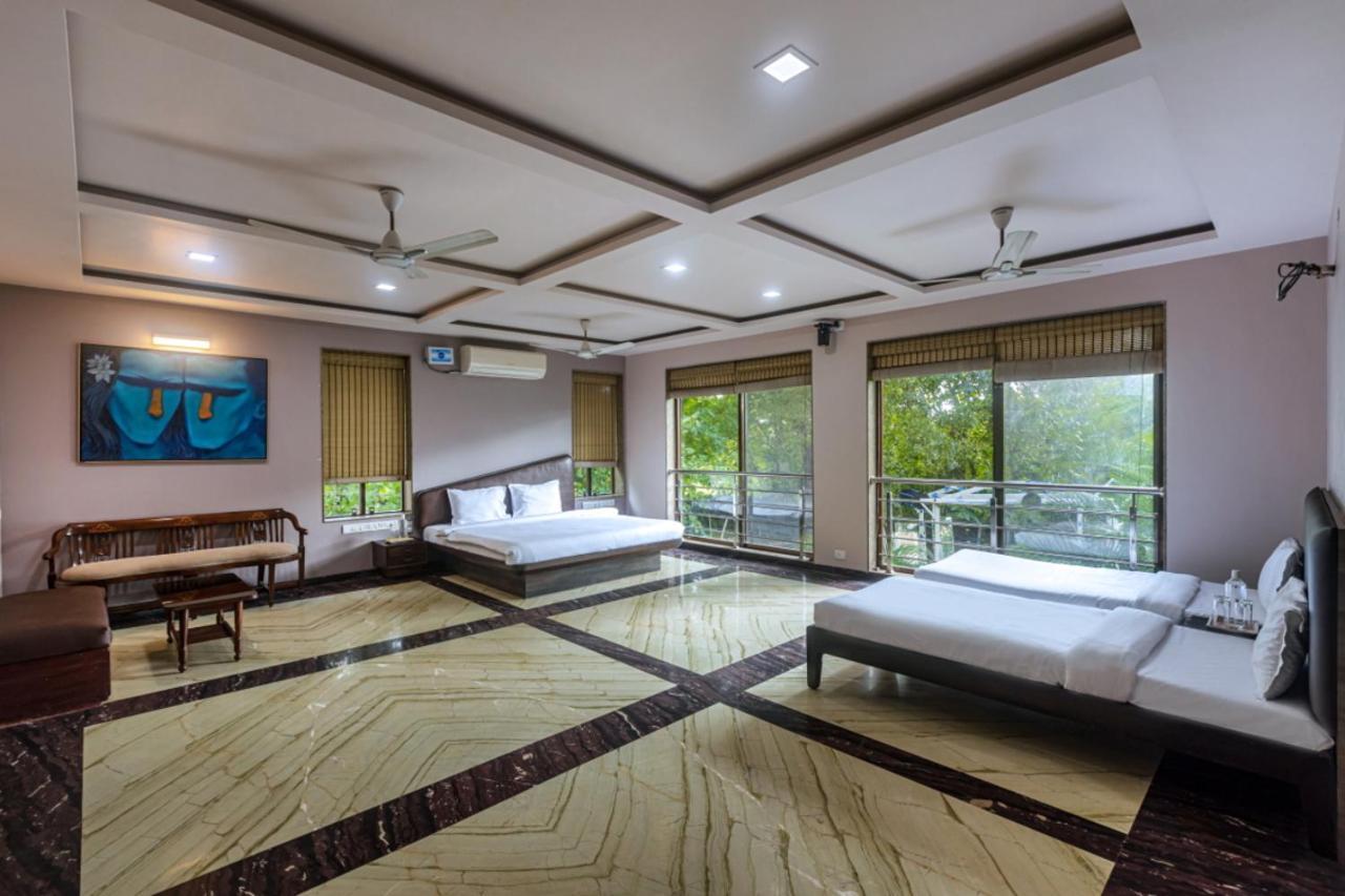Saffronstays Aura, Alibaug - Luxury Pool Villa With A Game Room And Spacious Lawn Alībāg Exterior foto